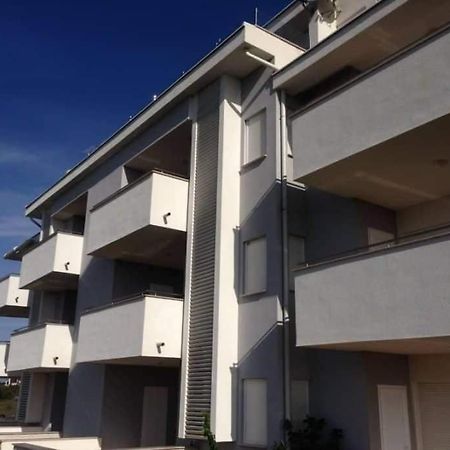 Islando 3 Appartement Novalja Buitenkant foto