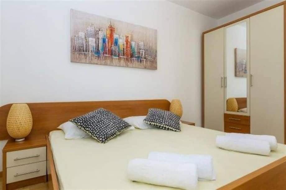 Islando 3 Appartement Novalja Buitenkant foto